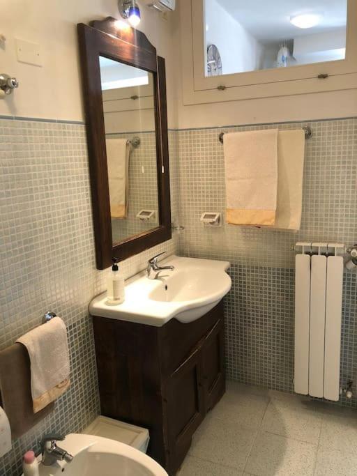 Villa Il Glicine - Monolocale A Due Passi Dal Centro à Urbino Extérieur photo